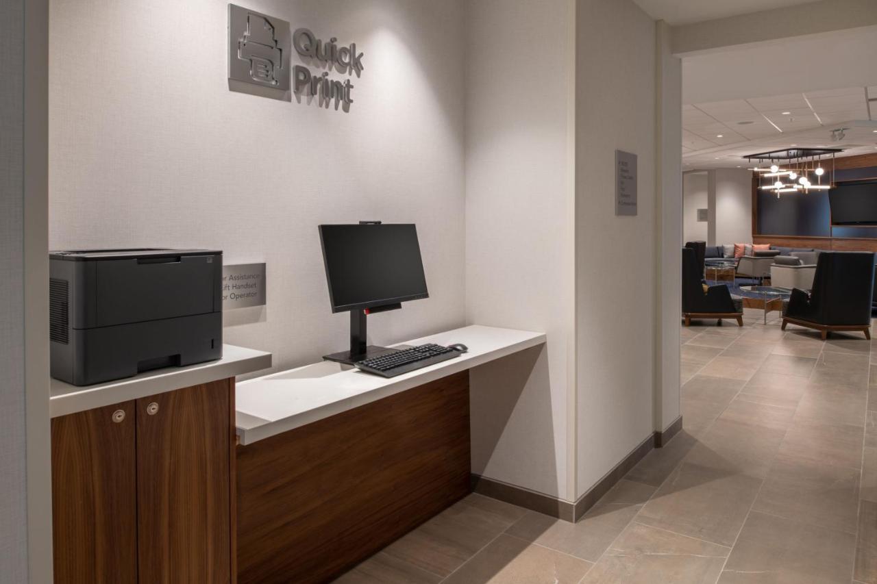 Courtyard By Marriott Olympia Ξενοδοχείο Εξωτερικό φωτογραφία