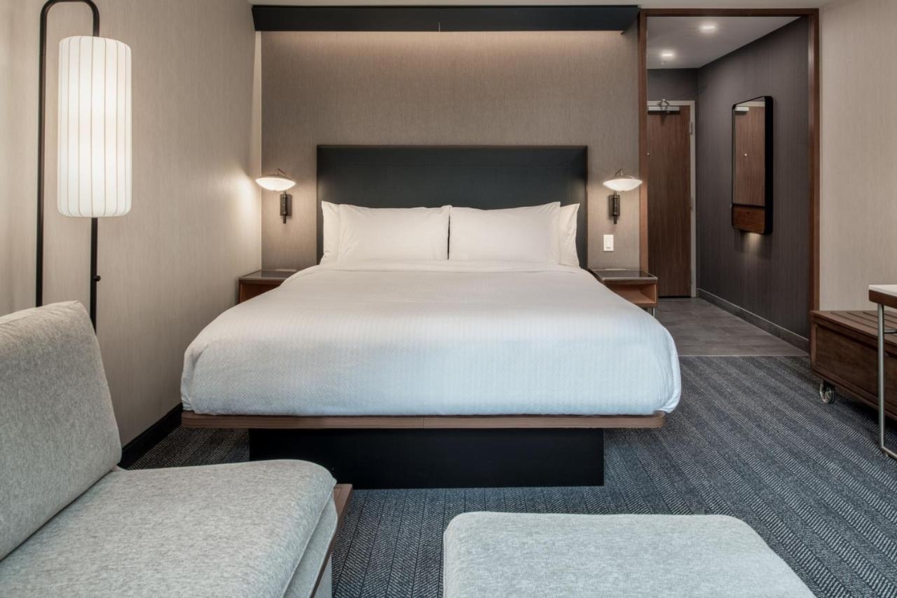 Courtyard By Marriott Olympia Ξενοδοχείο Εξωτερικό φωτογραφία