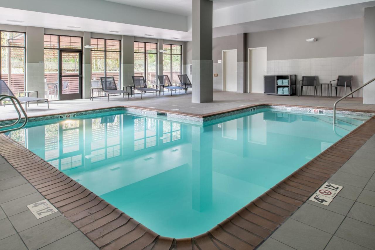 Courtyard By Marriott Olympia Ξενοδοχείο Εξωτερικό φωτογραφία